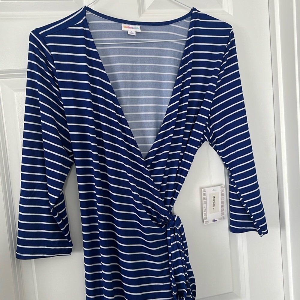 LulaRoe New Blue White Stripes Michelle Size Large